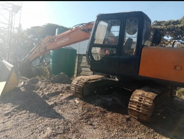 20t Hitachi Excavator for Sale harare zimbabwe